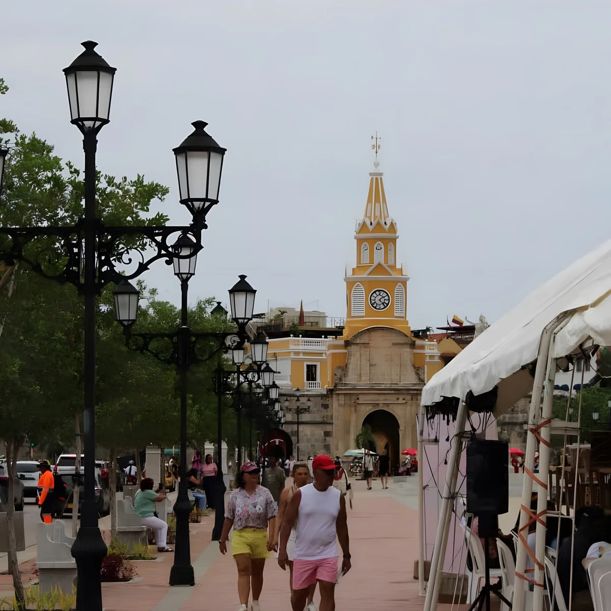 Cuéntanos la historia de la calle: City Tour de misterios y leyendas